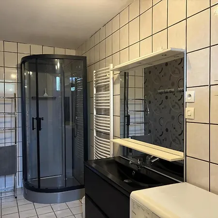 Prázdninový dům Champetre Avec Piscine Couverte En Auvergne - Fr-1-489-590 Le Theil (Allier)