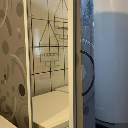 Champetre Avec Piscine Couverte En Auvergne - Fr-1-489-590 *