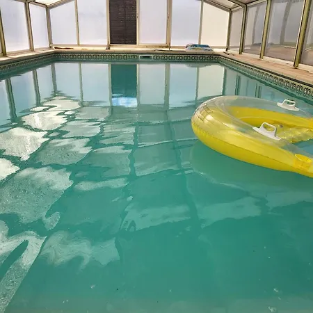 Prázdninový dům Champetre Avec Piscine Couverte En Auvergne - Fr-1-489-590 Le Theil (Allier)