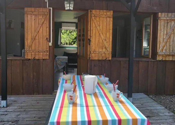 Champetre Avec Piscine Couverte En Auvergne - Fr-1-489-590 * Le Theil (Allier)